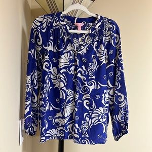 Lily Pulitzer Elsa Top. Size XS. Good Used Condition.